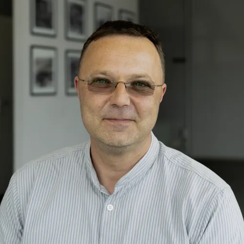 Geschäftsbereich Schulbegleitung / Einzelintegration - Hr. Hustedt 500x500